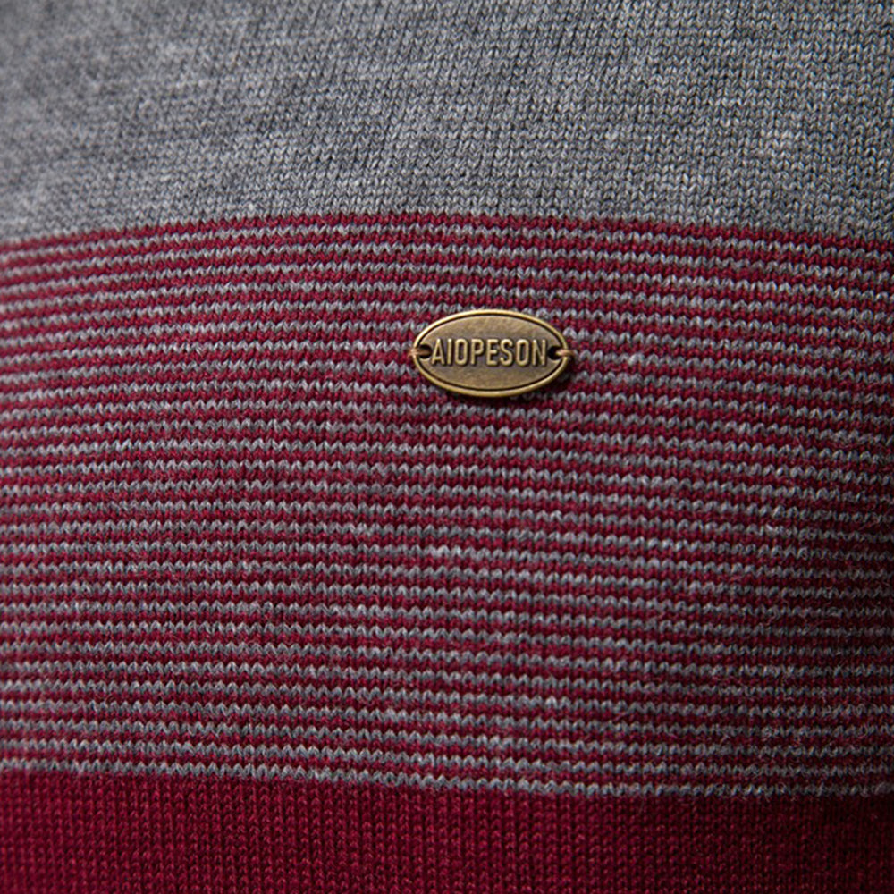 Men's Colorblock Quarter-Zip Pullover